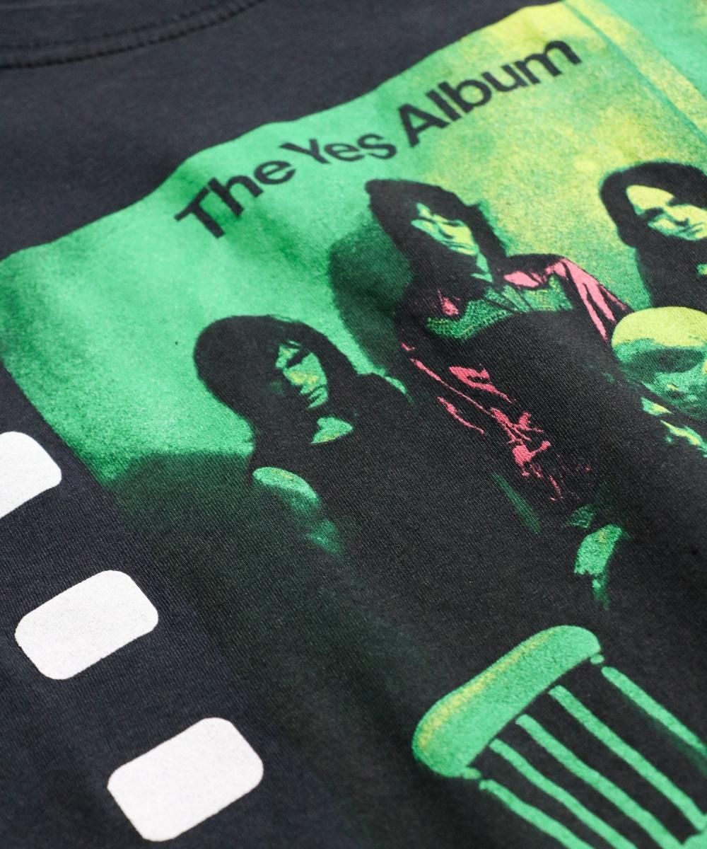 THRIFTY "THE YES" TEE