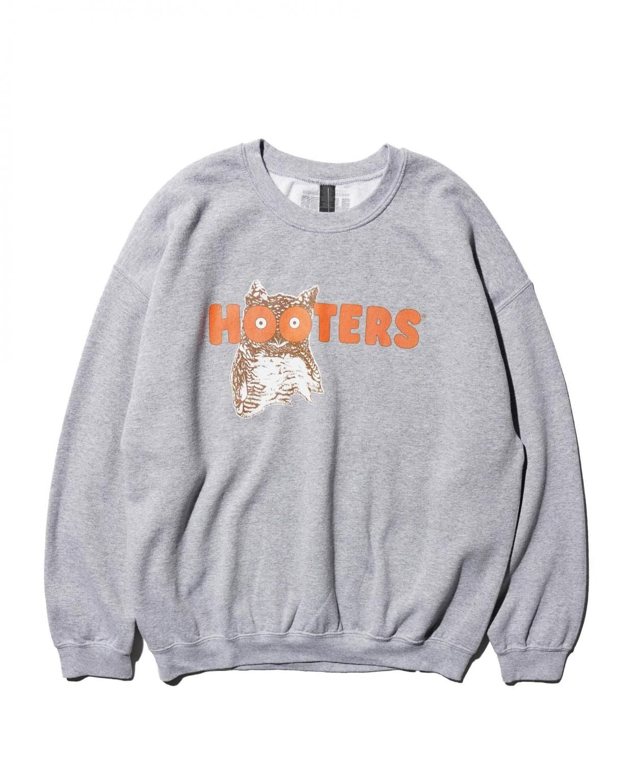 THRIFTY "HOOTERS" CREW SWEAT
