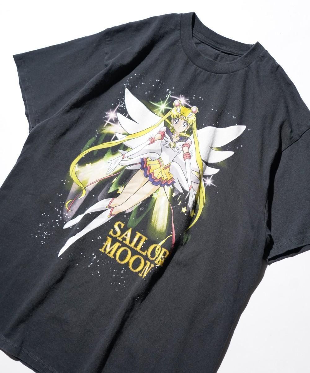 THRIFTY ANIME TEE "SAILOR MOON"