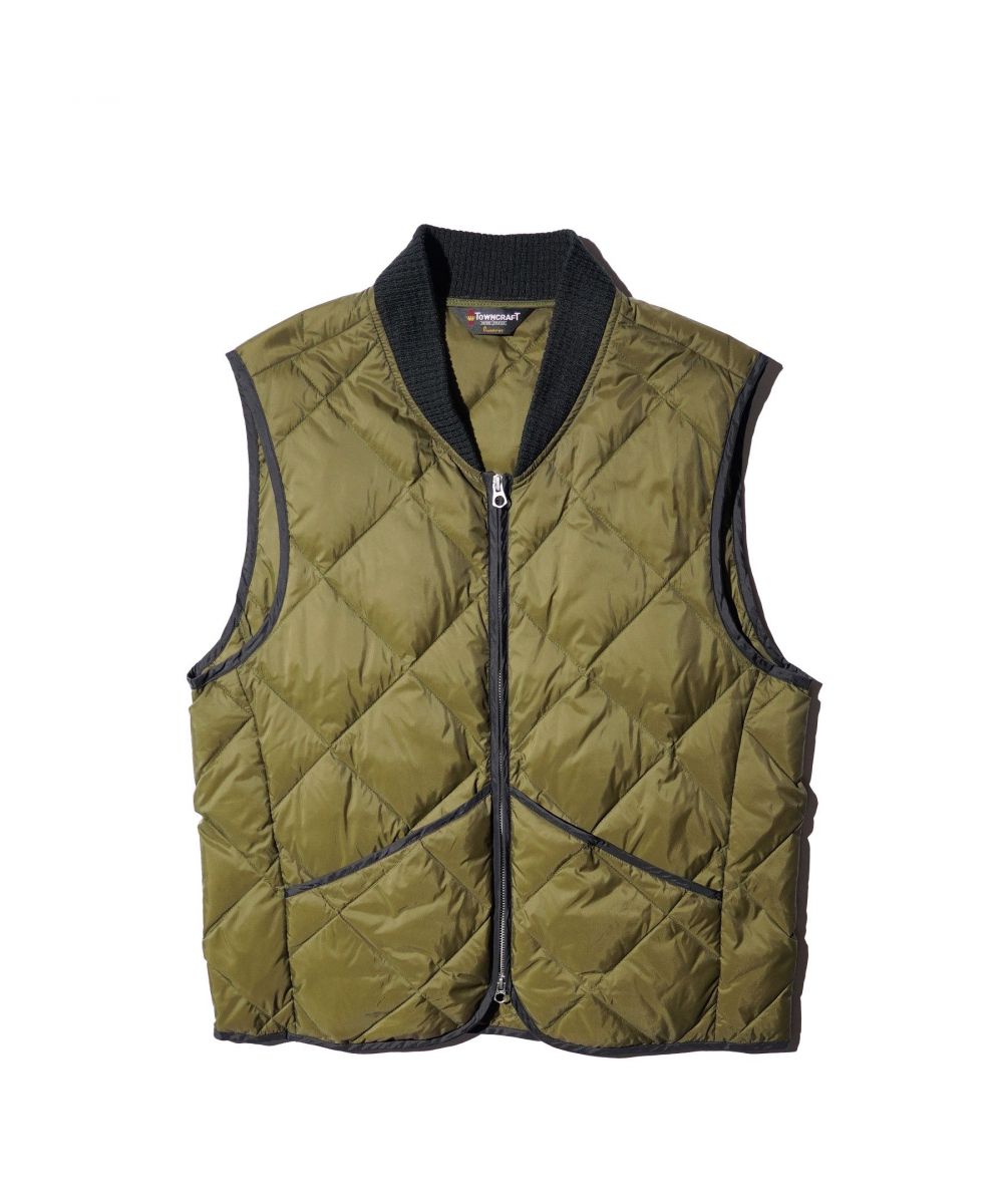 QUILTING LIGHT DOWN VEST