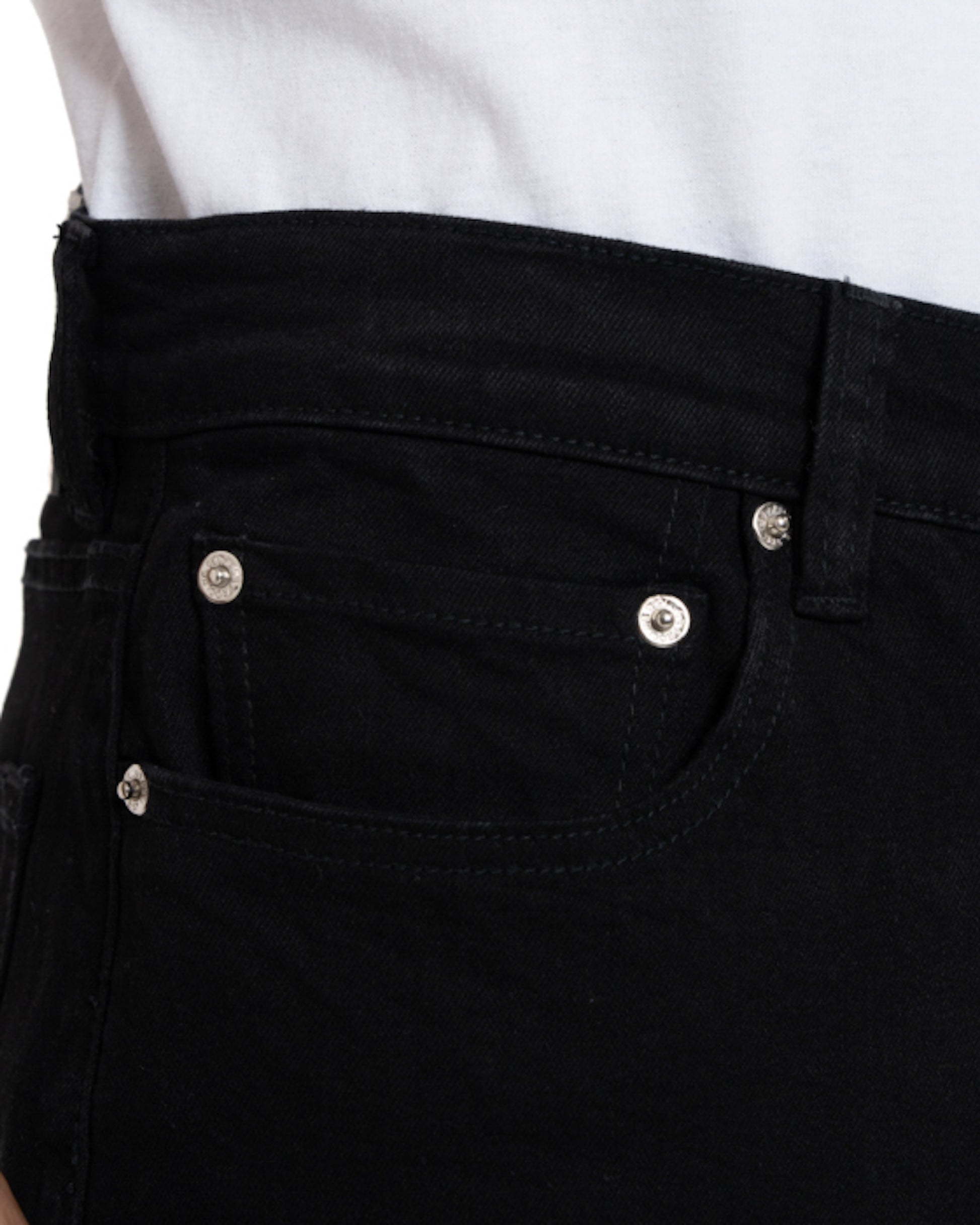 BLACK_06