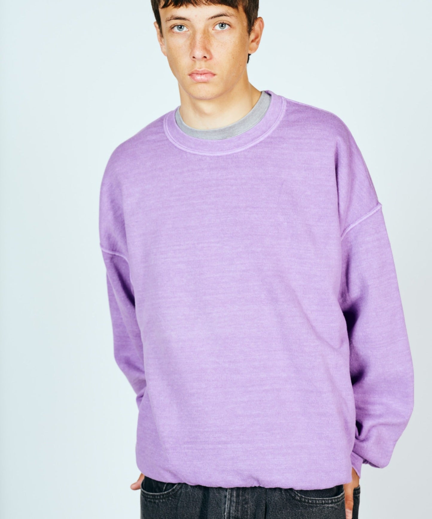 90S PIGMENT CREW SWEAT