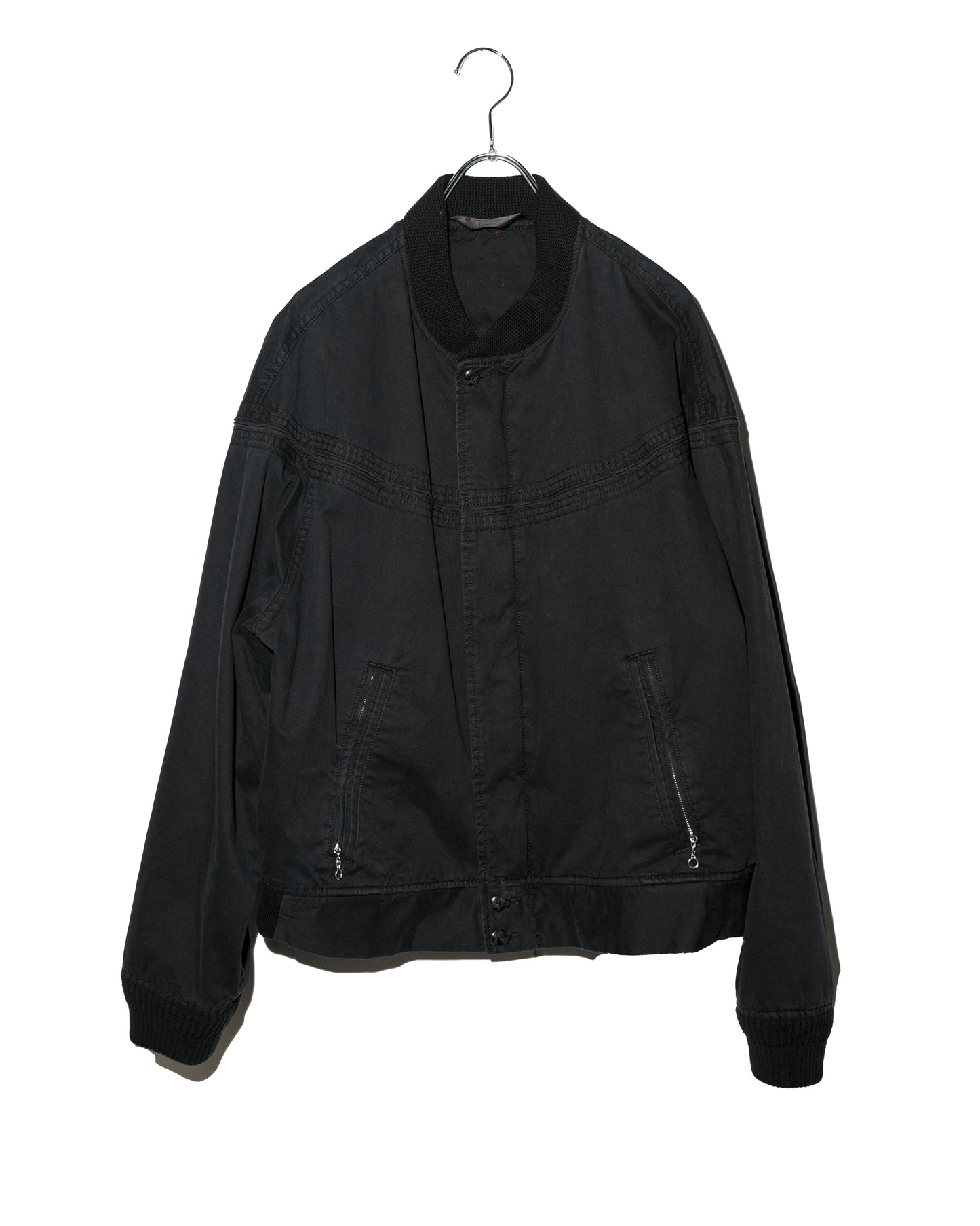 BLACK_01