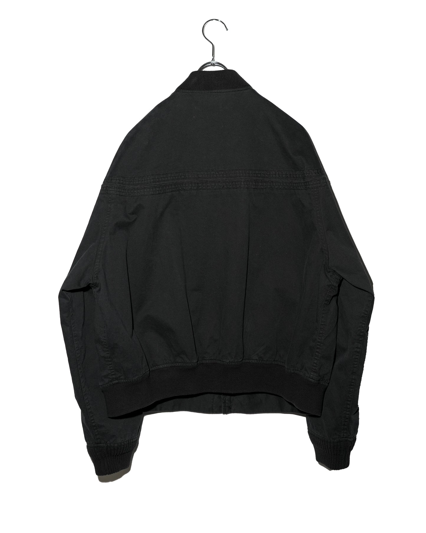 BLACK_02