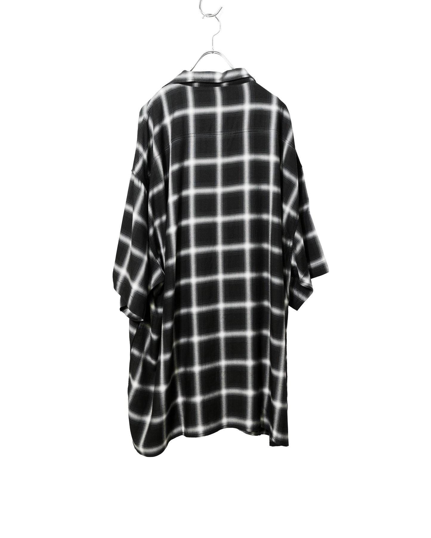 BLACK_02