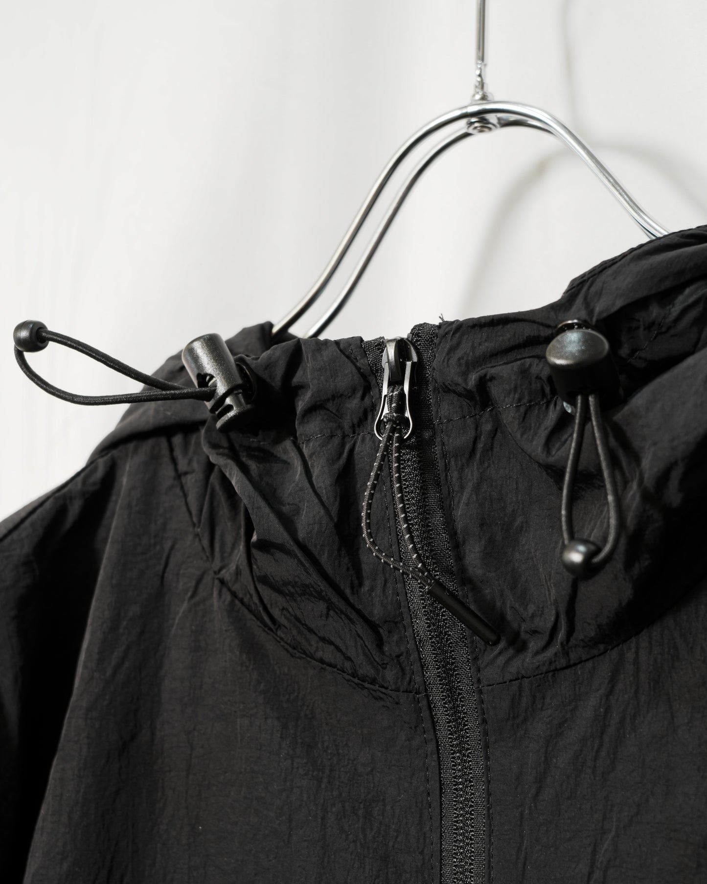 BLACK_03
