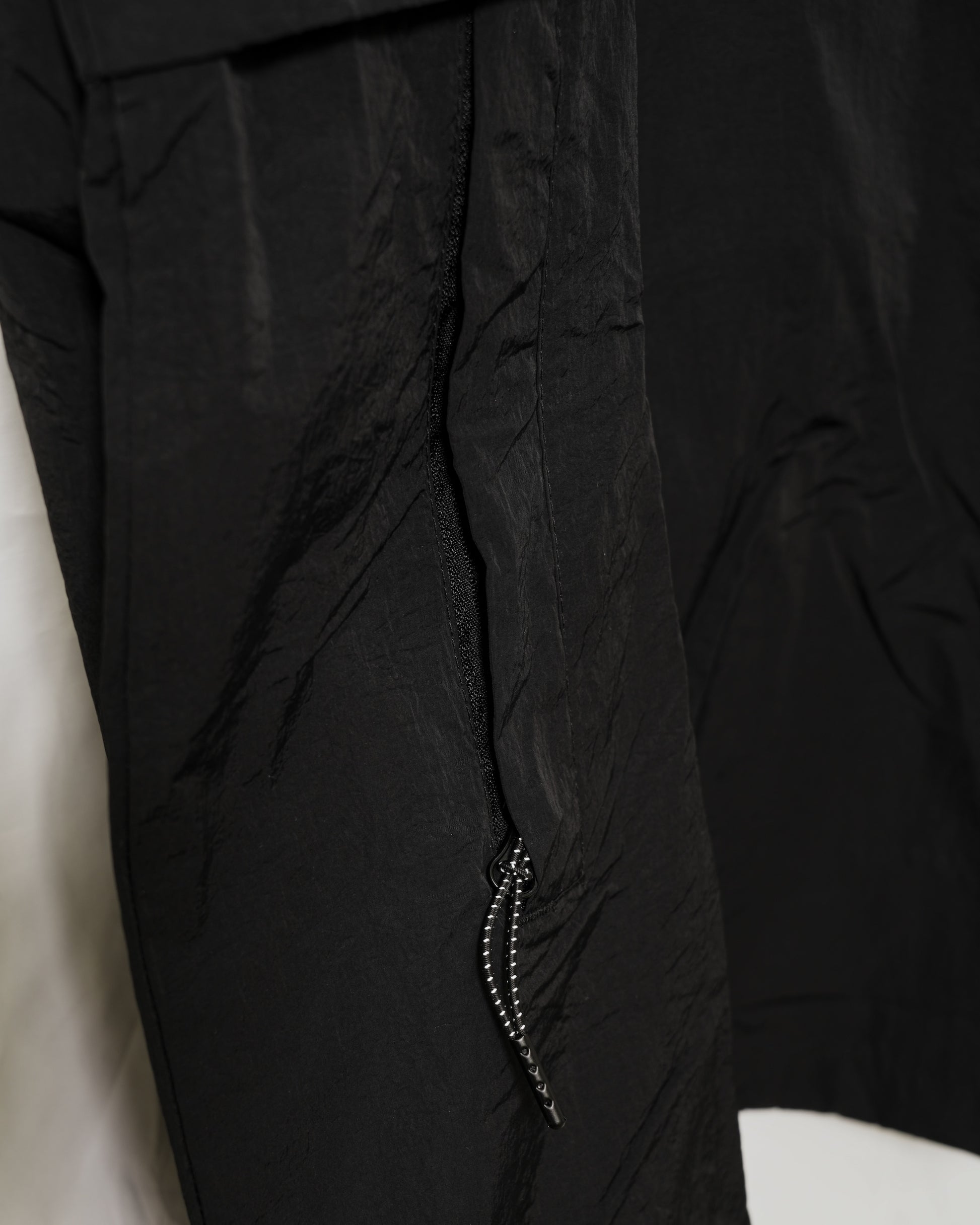 BLACK_05