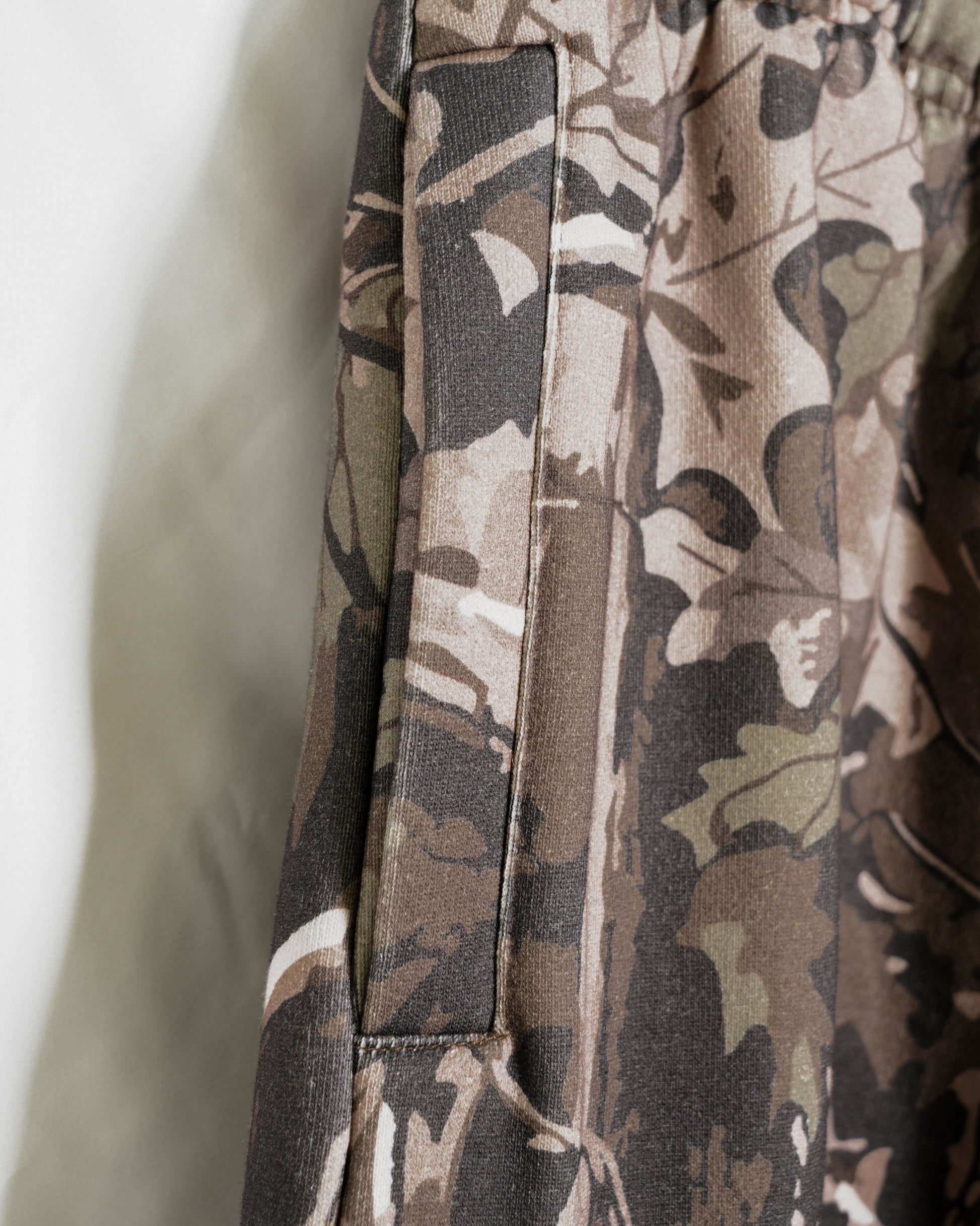 CAMO_09