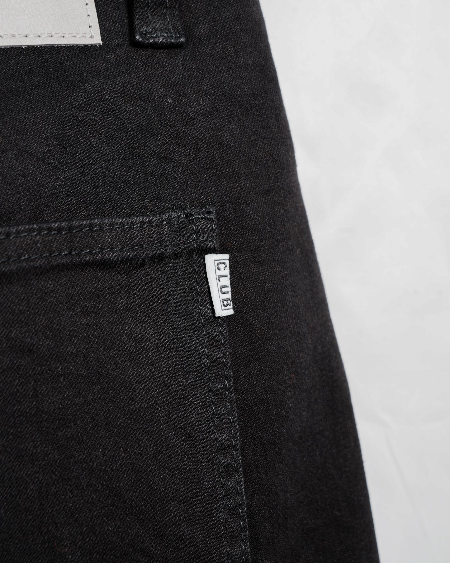 BLACK_12
