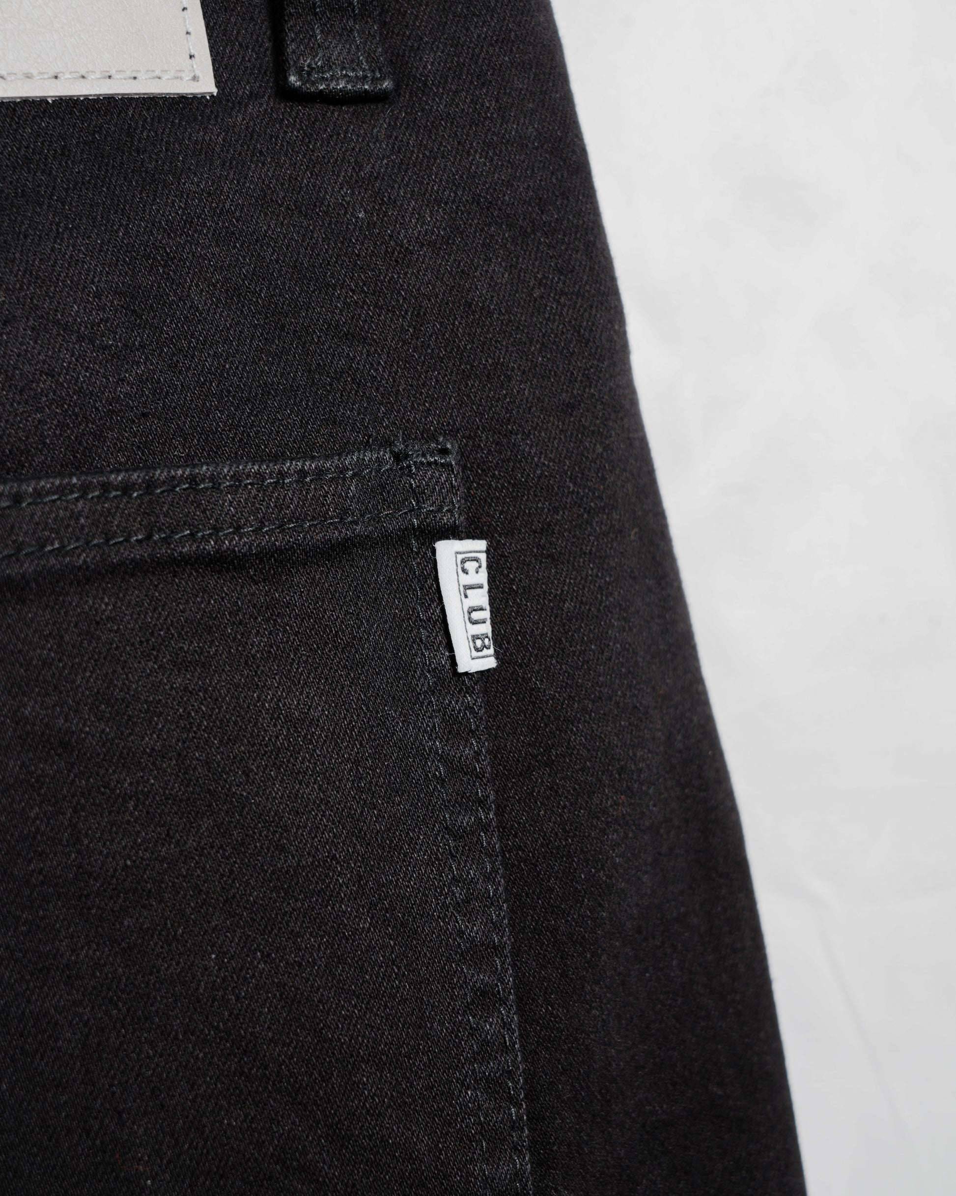 BLACK_12