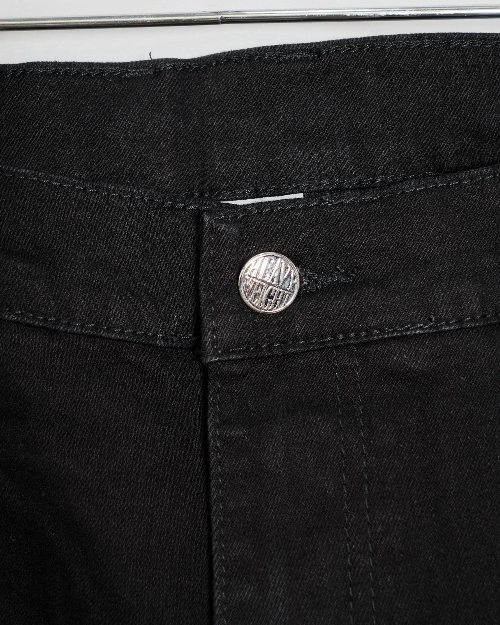 BLACK_11