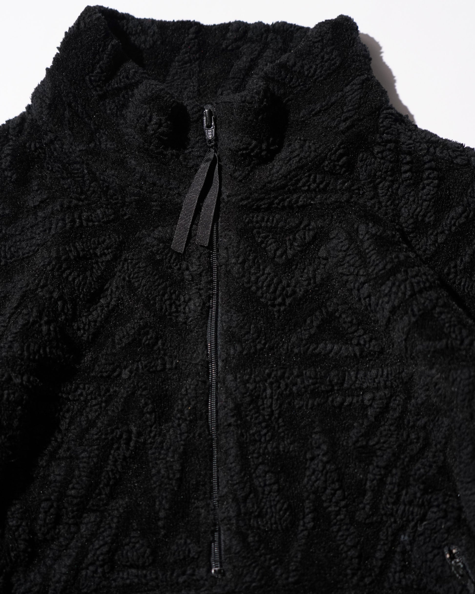 BLACK_02