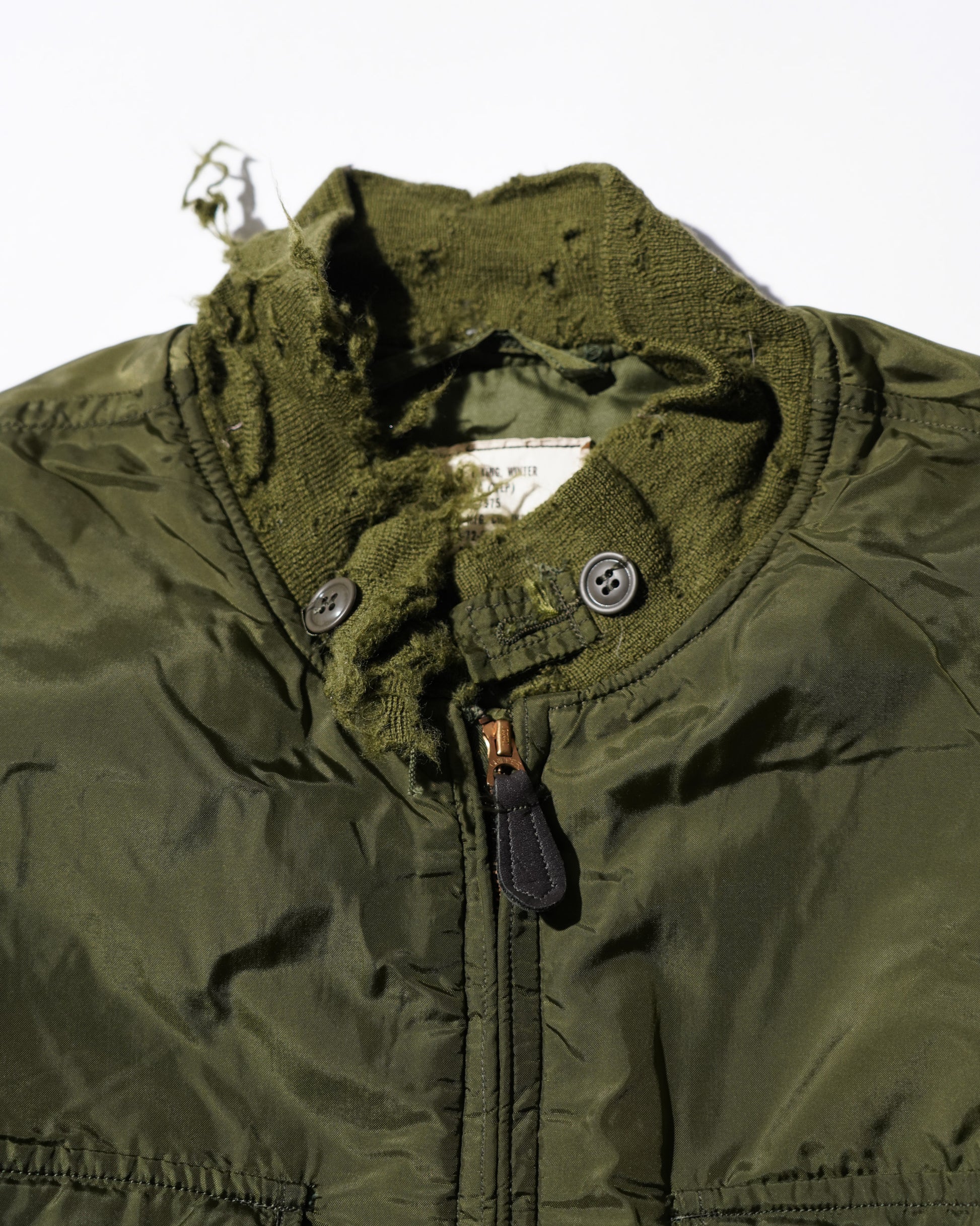 KHAKI_03