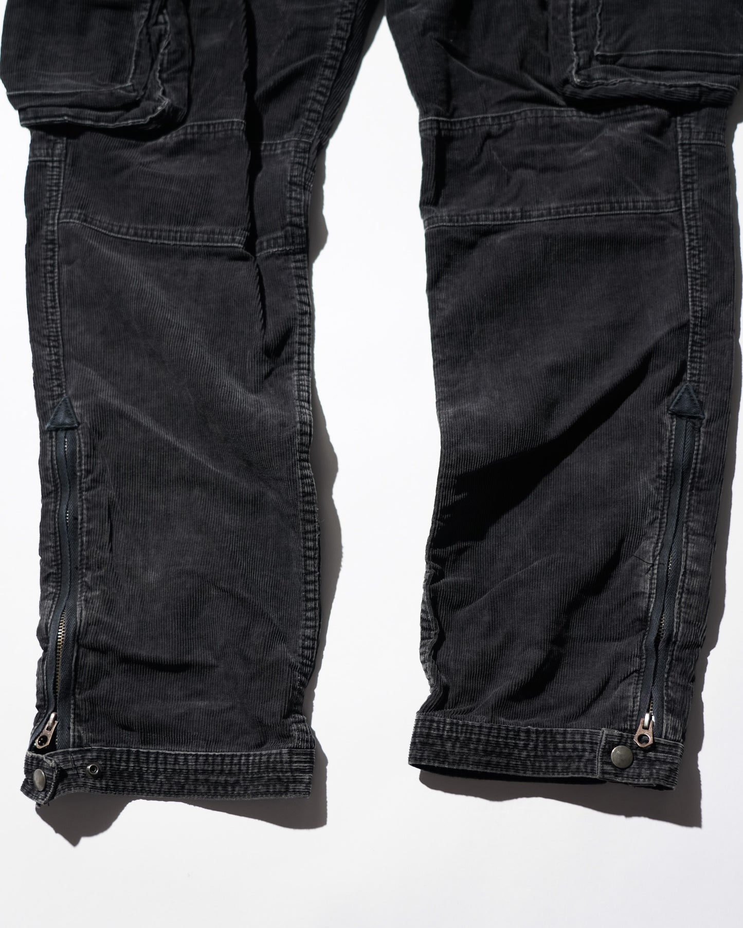 BLACK_05
