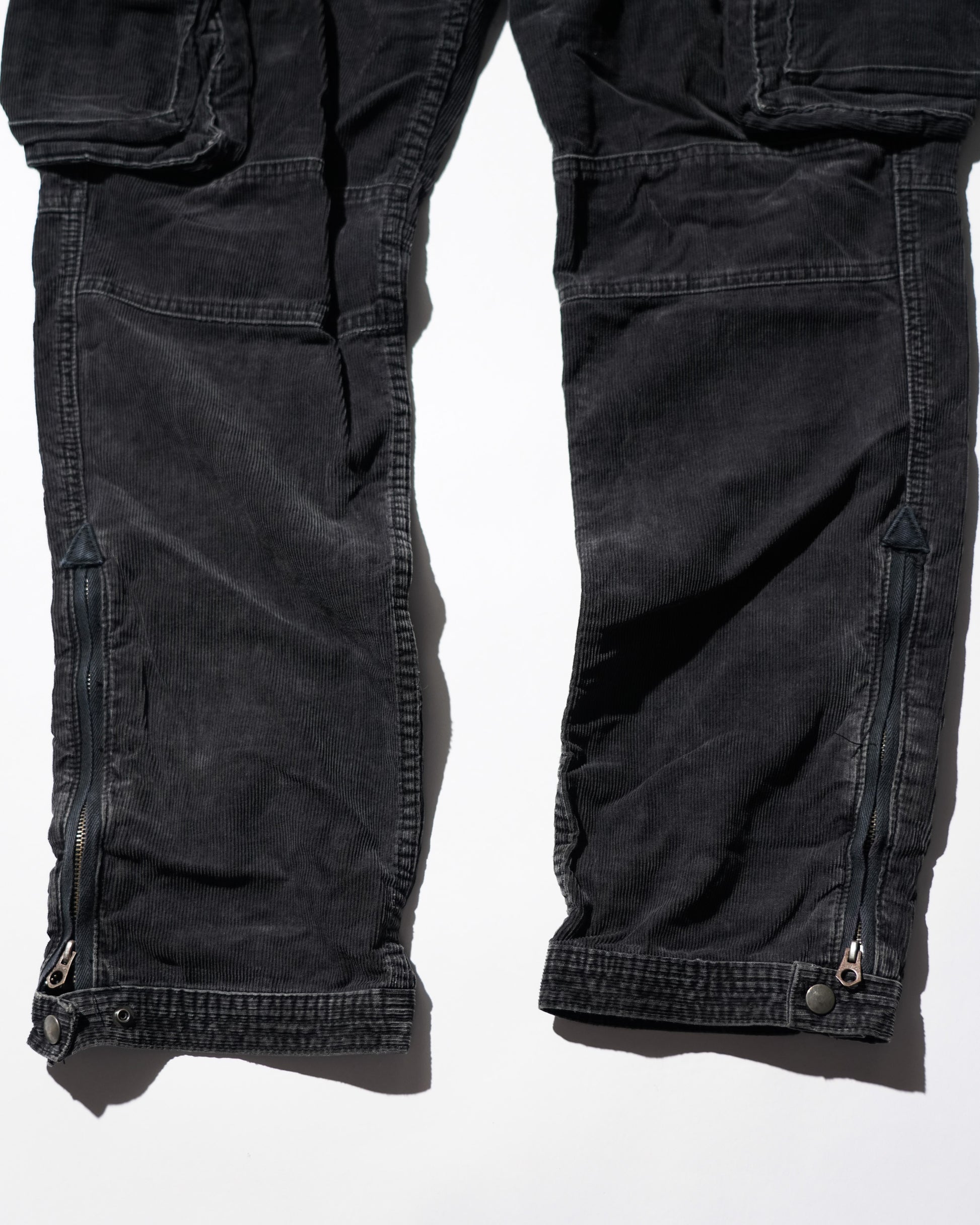 BLACK_05