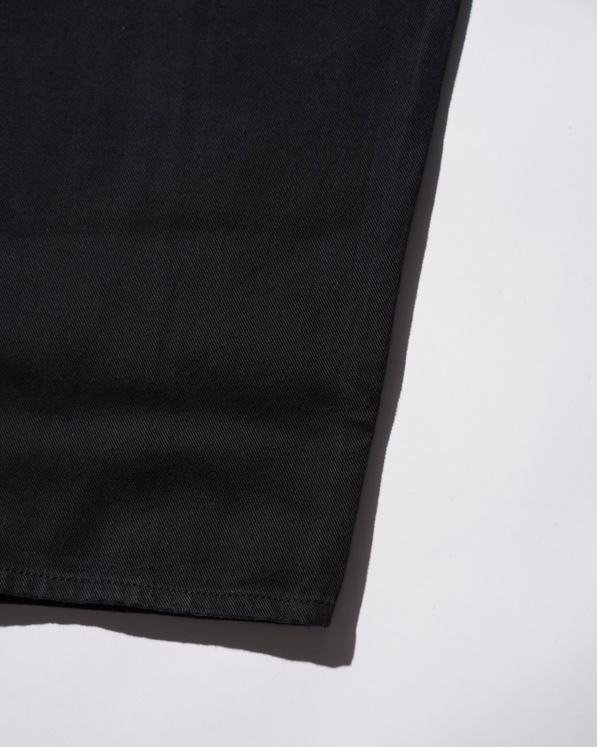 BLACK_05