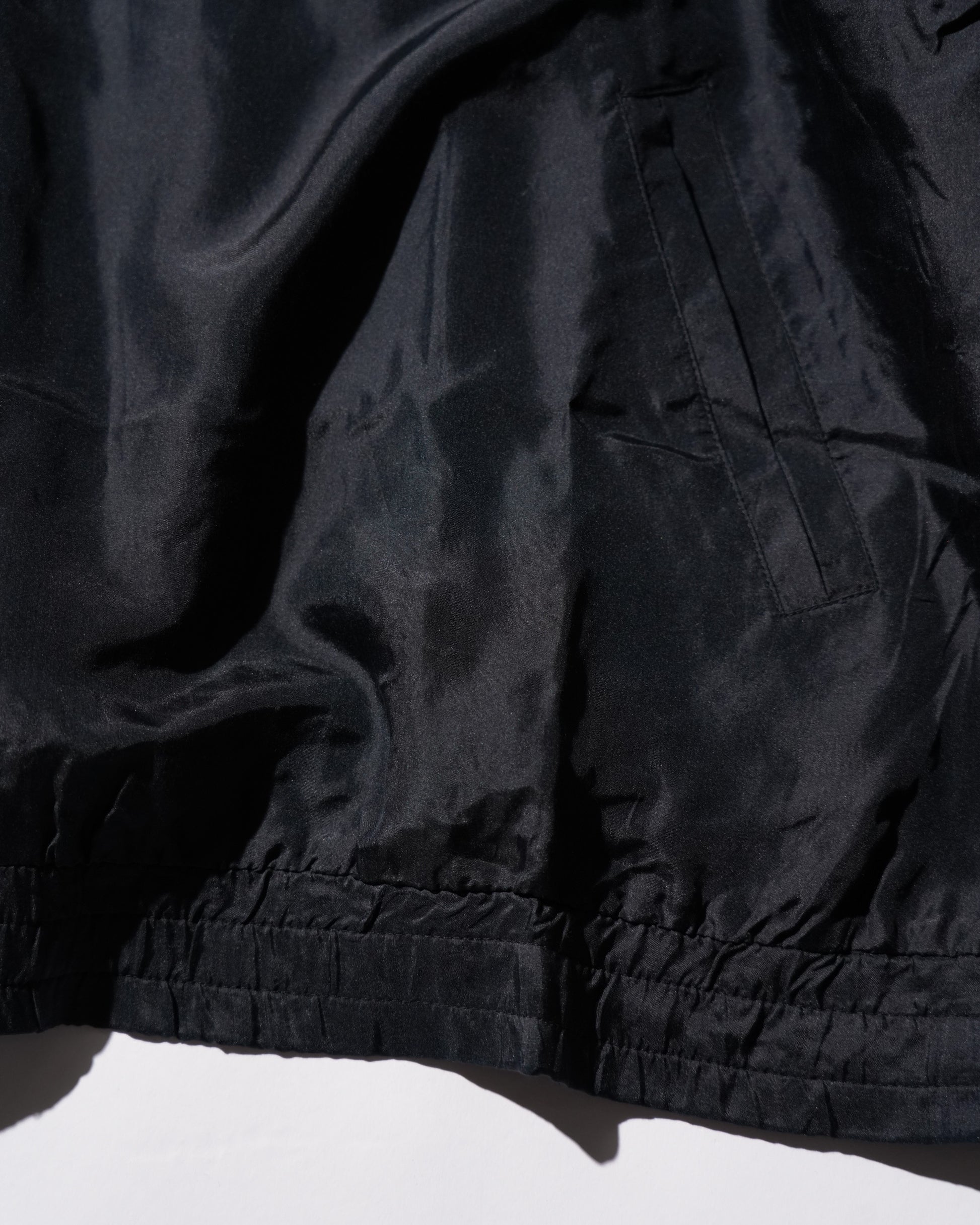 BLACK_05