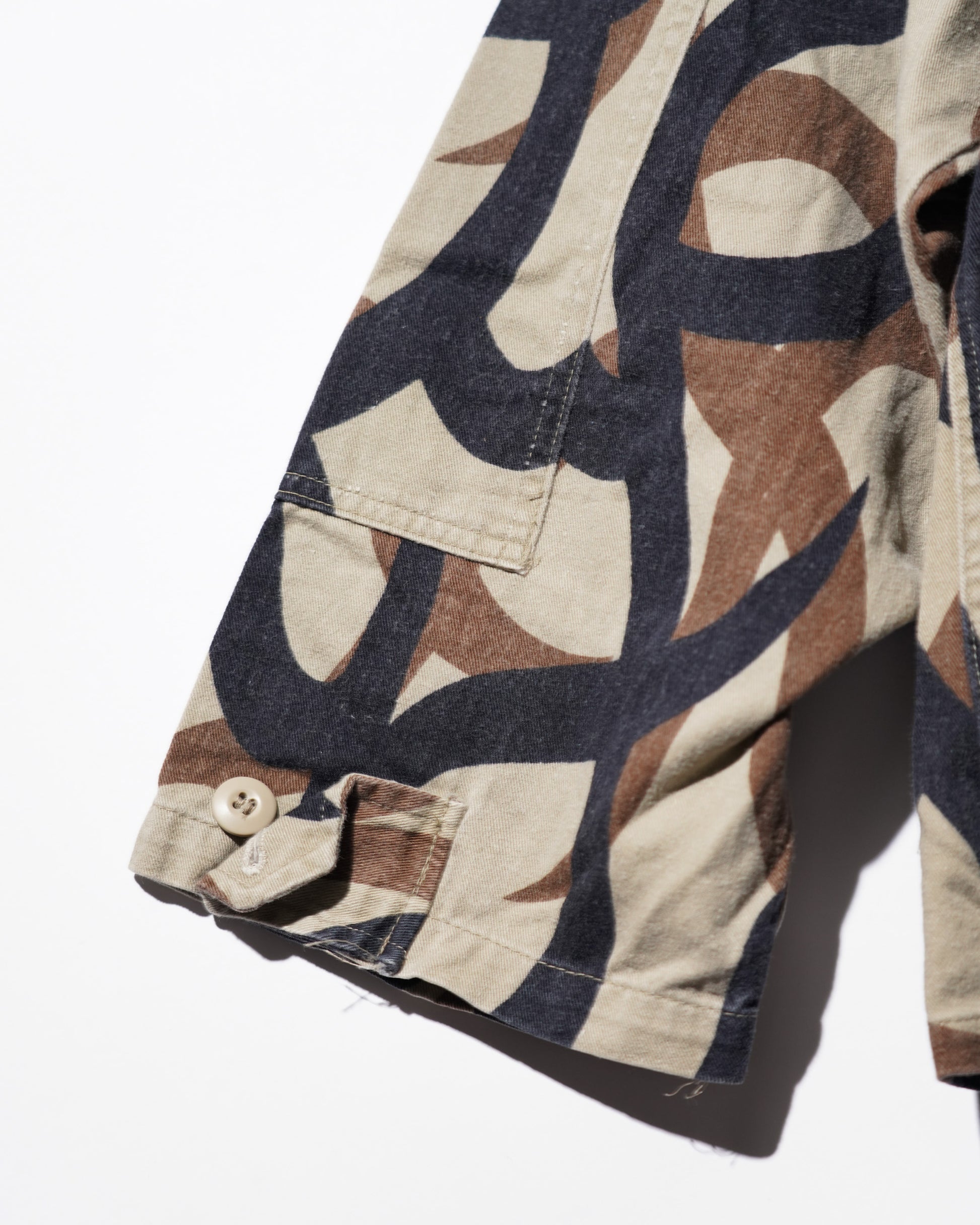 CAMO_06