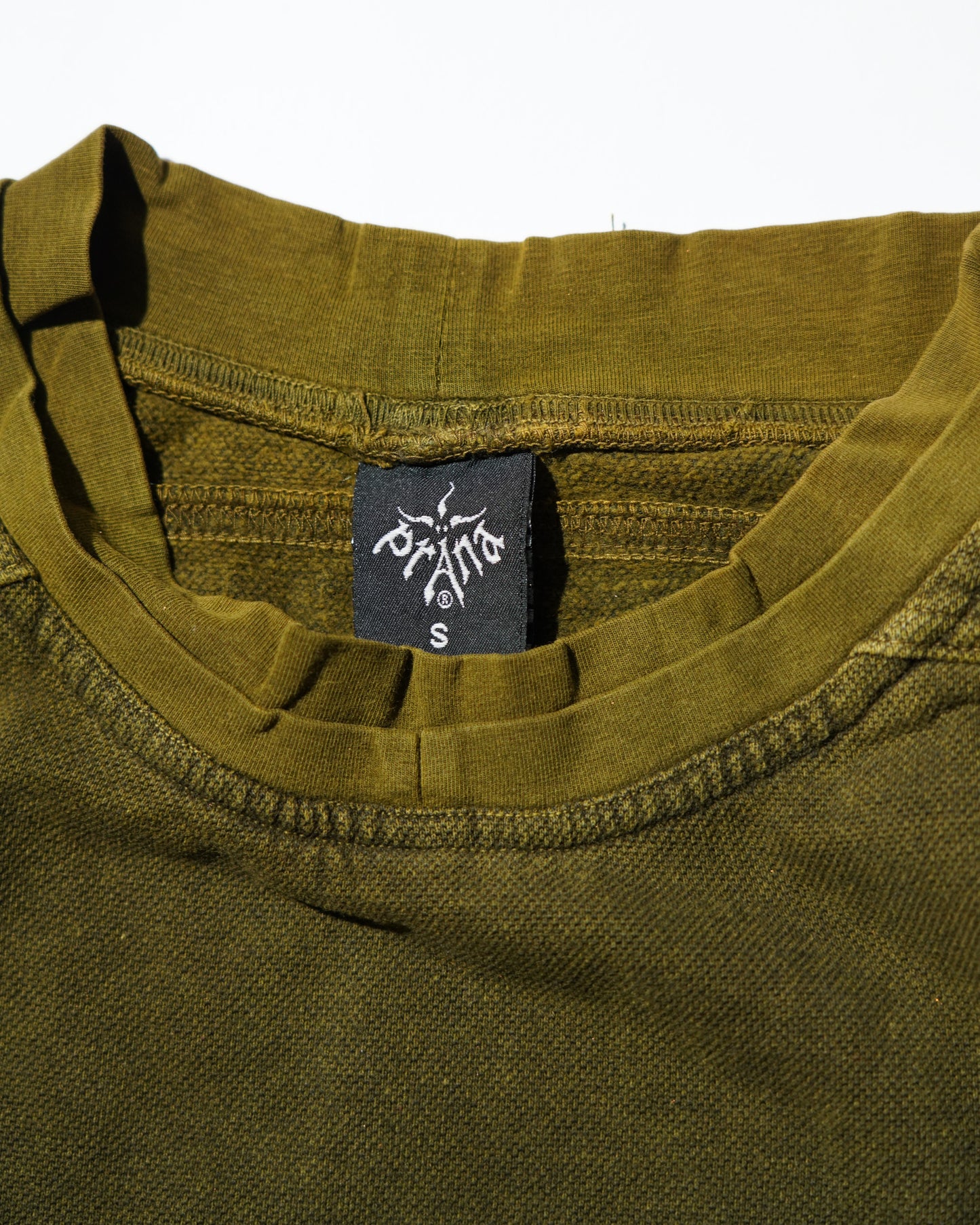 KHAKI_02