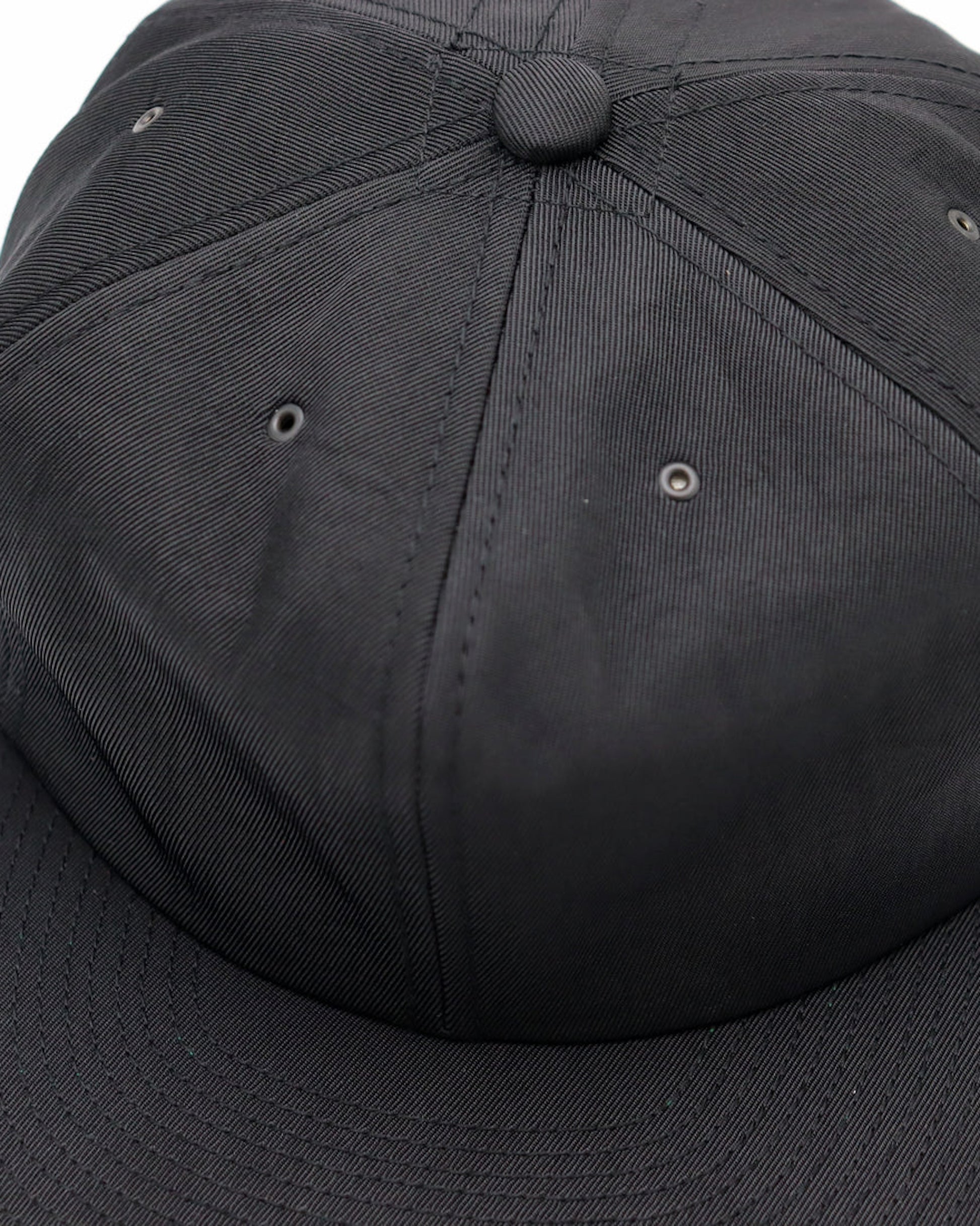 BLACK_04