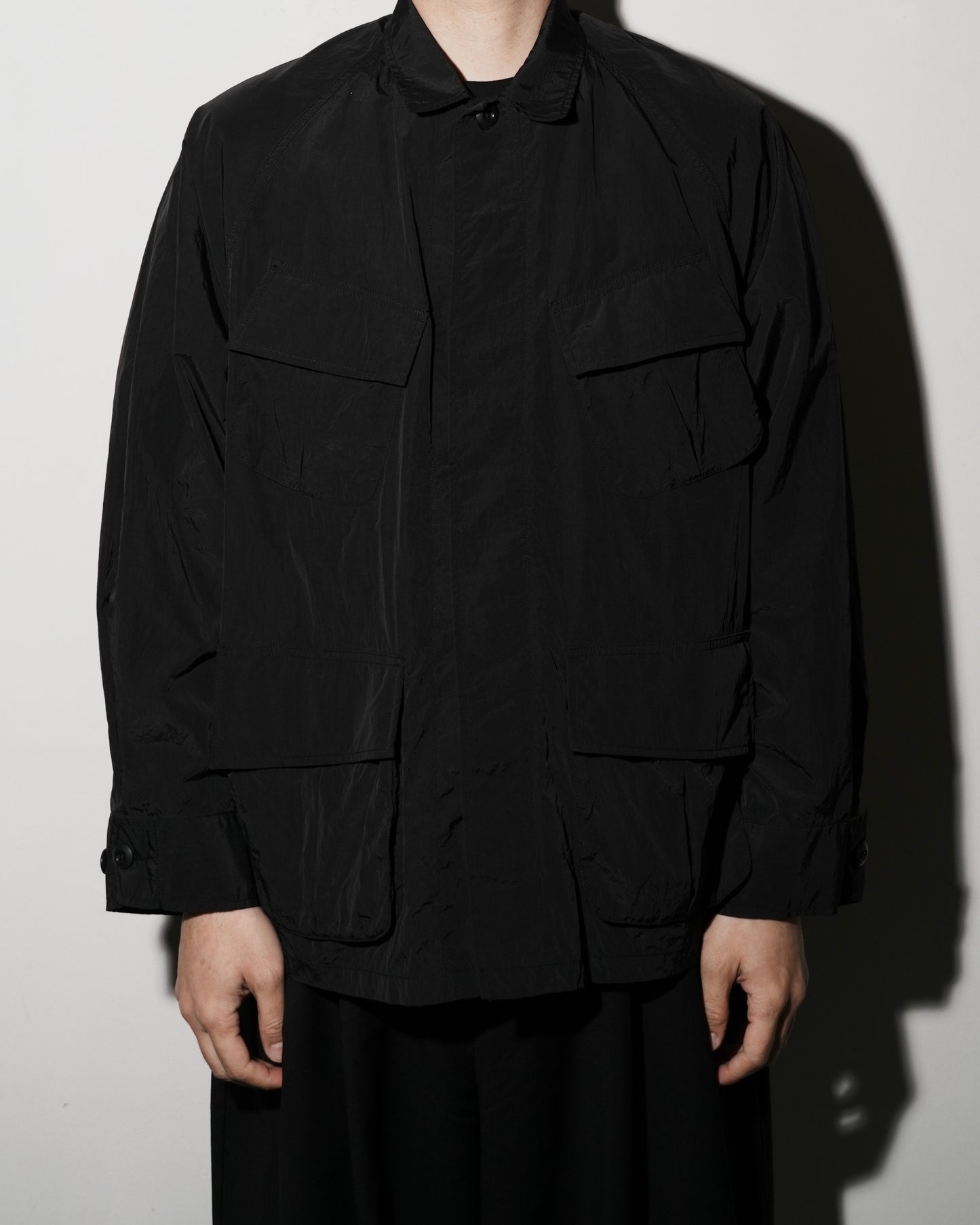 BLACK_03