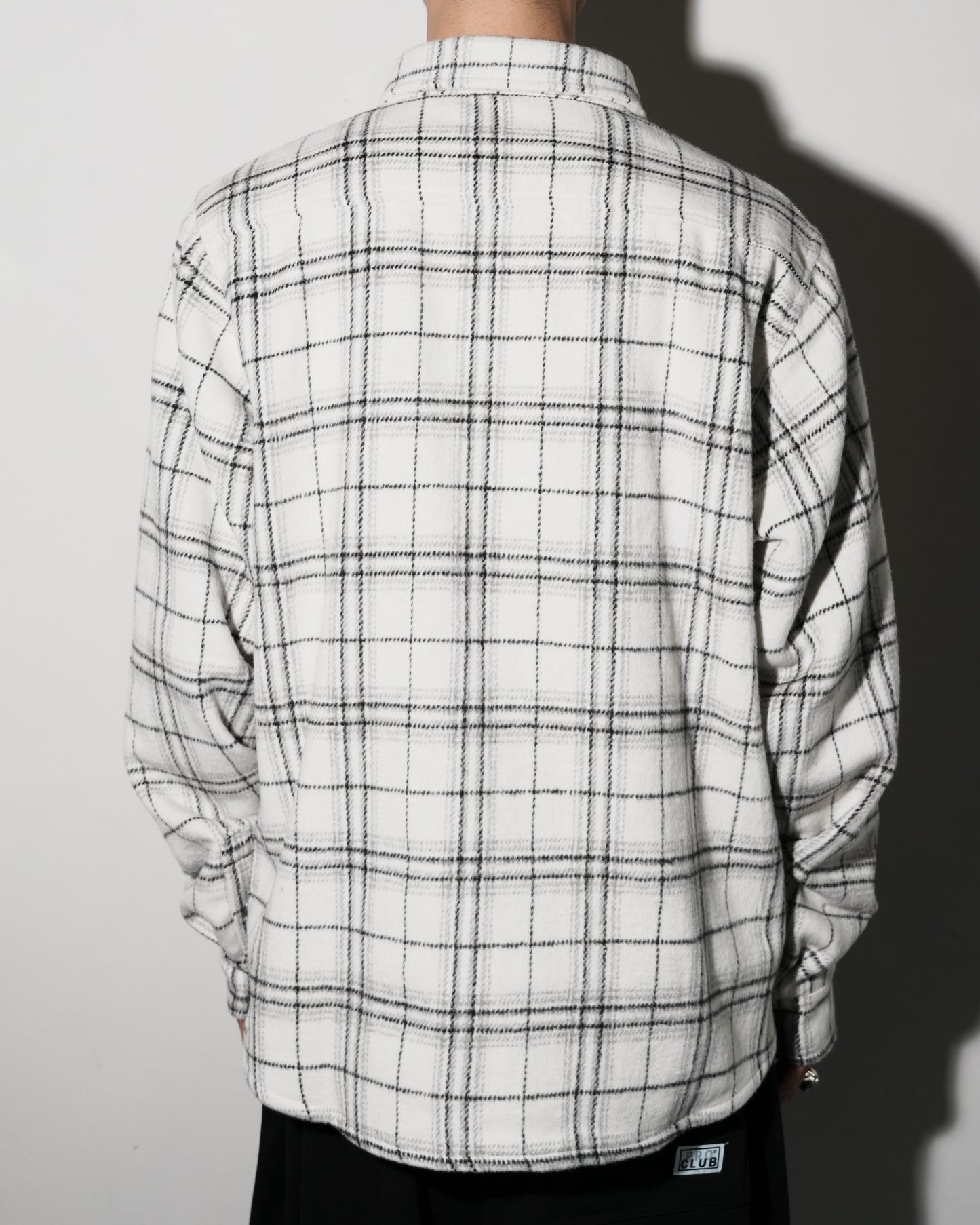 WHITE_PLAID_05