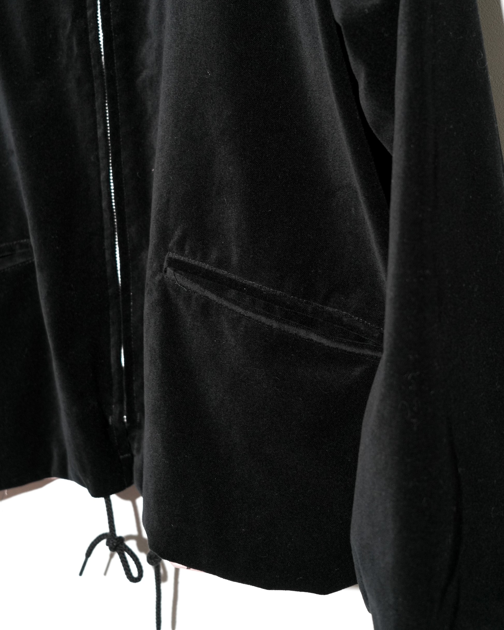 BLACK_09