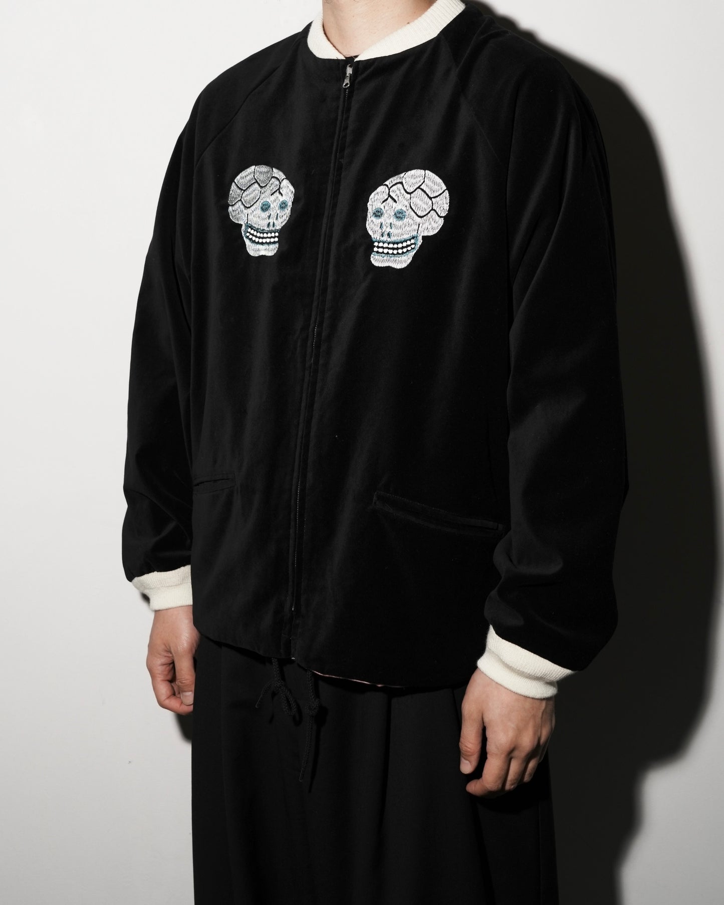 BLACK_06