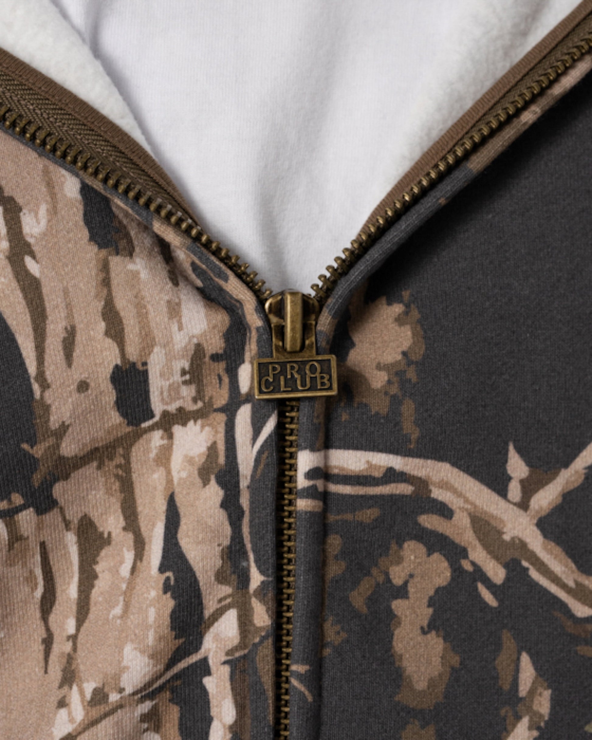CAMO_07